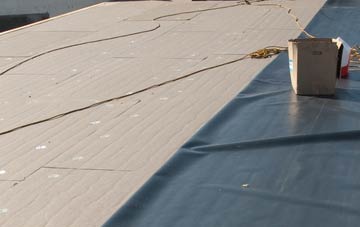 disadvantages of Pedair Ffordd flat roof insulation
